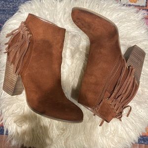 Fringe Suede booties size 8.5